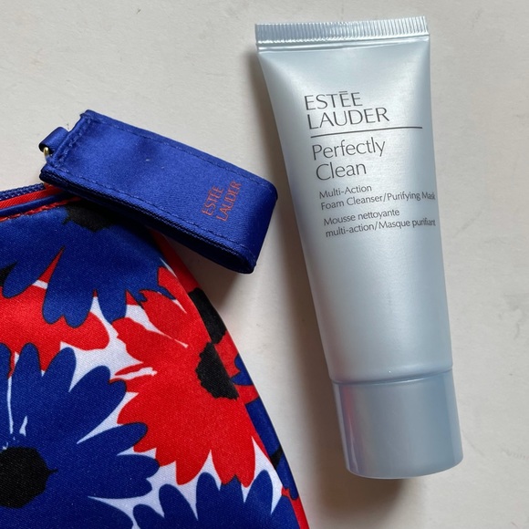 Estée Lauder set-cleansing cream+ makeup case new! - Picture 5 of 9